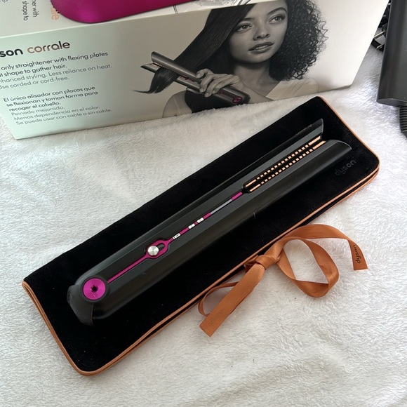 Dyson Corrale Straightener - Picture 7 of 7